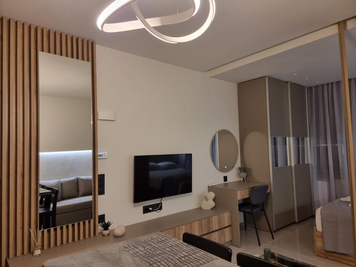 Iris City Center Premium Studio سالونيك المظهر الخارجي الصورة